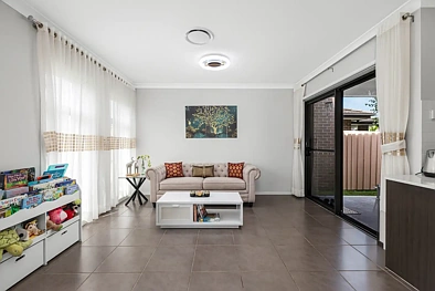 23 CLOUD ST, SCHOFIELDS NSW 2762, 4 침실, 2 욕실, House