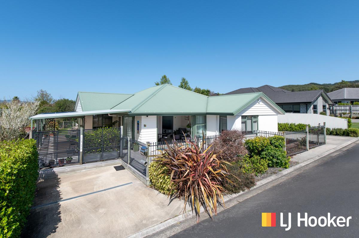 18 Hamon Place, Pukehangi, Rotorua, 4 Schlafzimmer, 2 Badezimmer, House