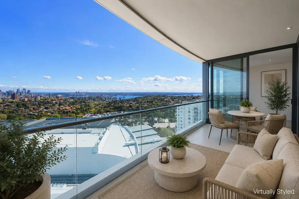 Bondi Junction 2બેડરૂમ LUXURY LIVING WITH SWEEPING VIEWS IN THE ICONIC 'AQUA' TOWER