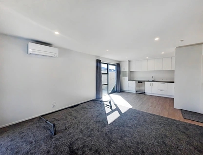 1/19 Harrison Drive, 11103, Canterbury, 3房, 2浴, 整租城市屋