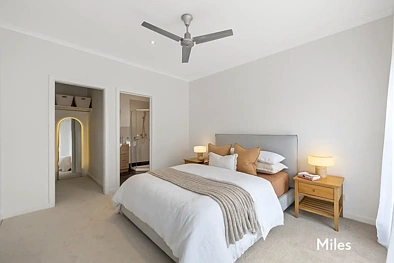 2/4 Tully Court, Ivanhoe, VIC 3079, 3 slaapkamers, 2 badkamers, Unit
