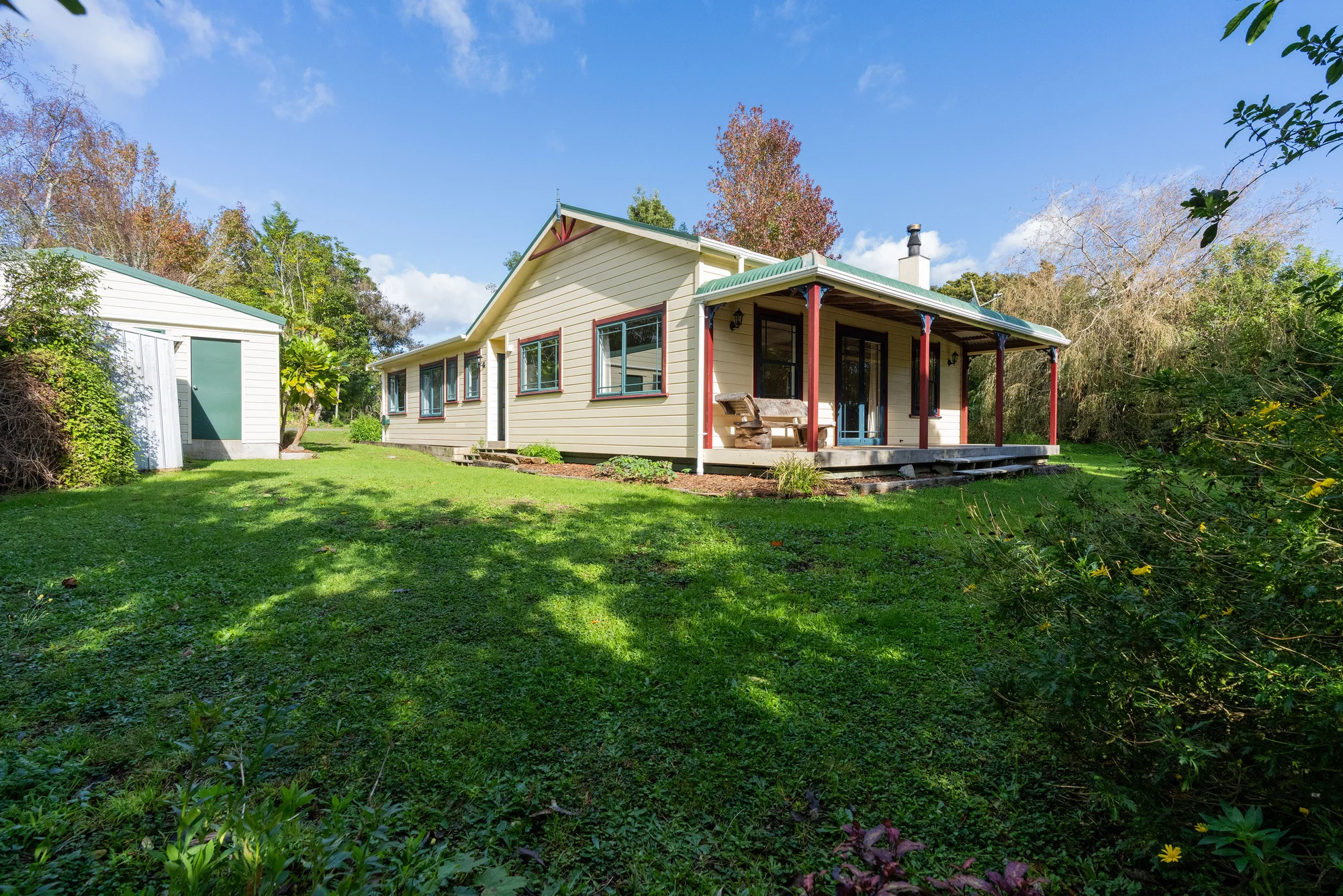 Levin 3Phòng ngủ Country Retreat with Double the Opportunity