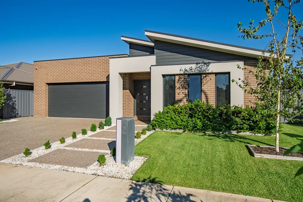 65 Cardiff Drive, Thurgoona, NSW 2640