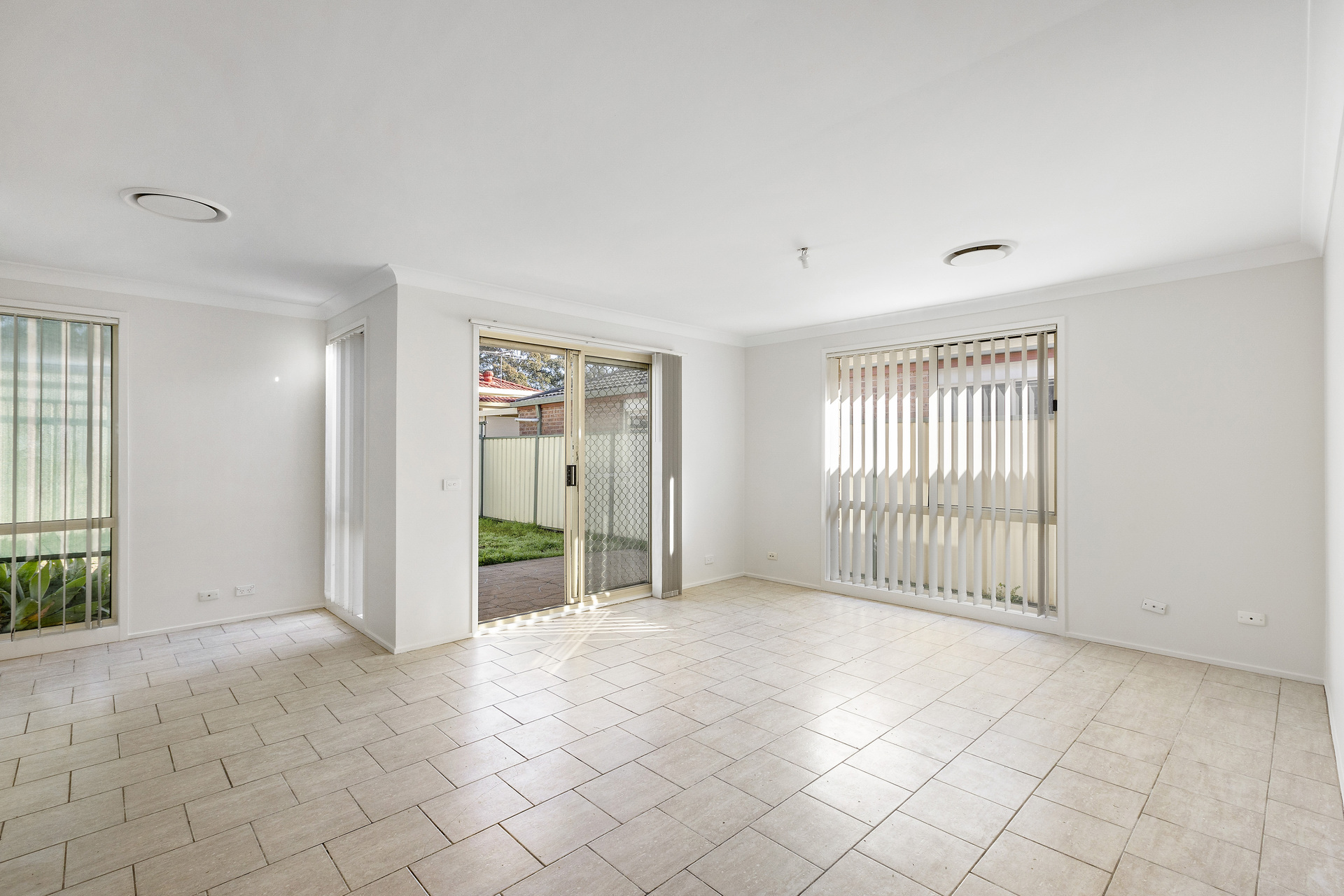 6B FRITH ST, DOONSIDE NSW 2767, 0 غرف, 0 حمامات, House