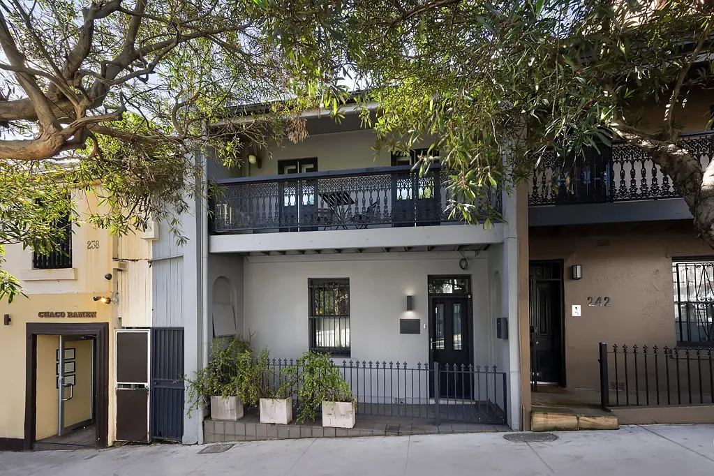 240 Crown Street, Darlinghurst, NSW 2010