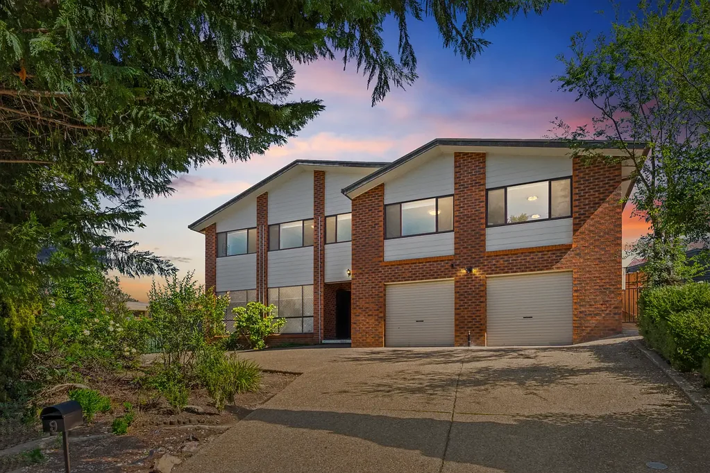 9 Vaughan Close, Karabar, NSW 2620