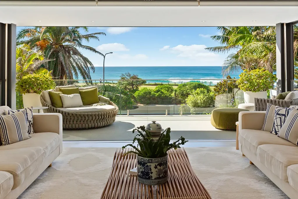 Curl Curl 4Moenga CURL CURL'S BEACHFRONT CROWN JEWEL