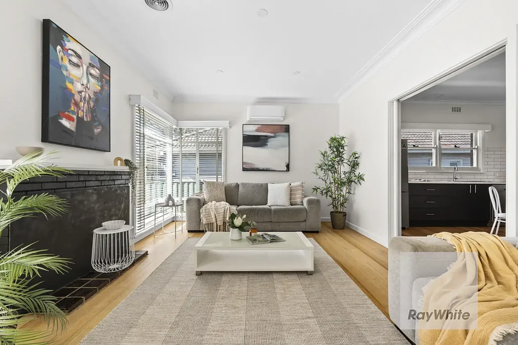 Kingsbury 4房 公园、空间与家庭舒适，优越地理位置 Parks, Space & Family Comfort in a Prime Location