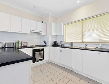 10/378 Glen Huntly Road, Elsternwick, Bayside, 3 habitaciones, 2 baños, Apartment