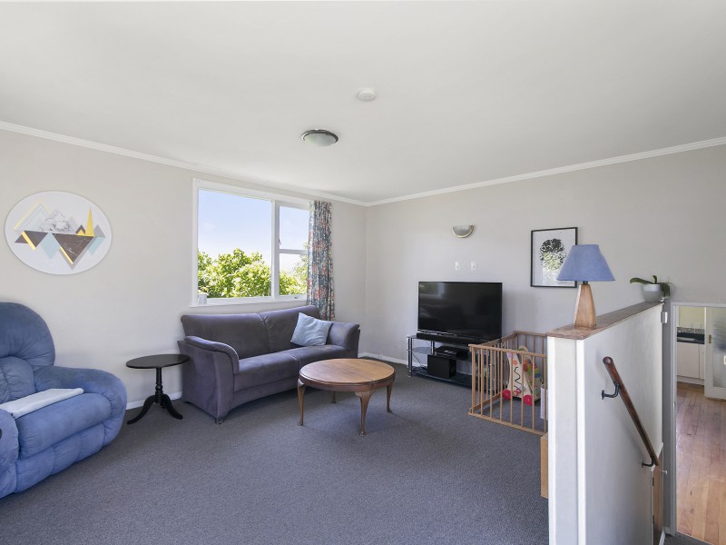 27 Poto Road, Normandale, Lower Hutt, 3 રૂમ, 1 બાથરૂમ