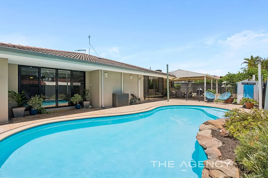 24 Newcombe Way, Padbury, WA 6025
