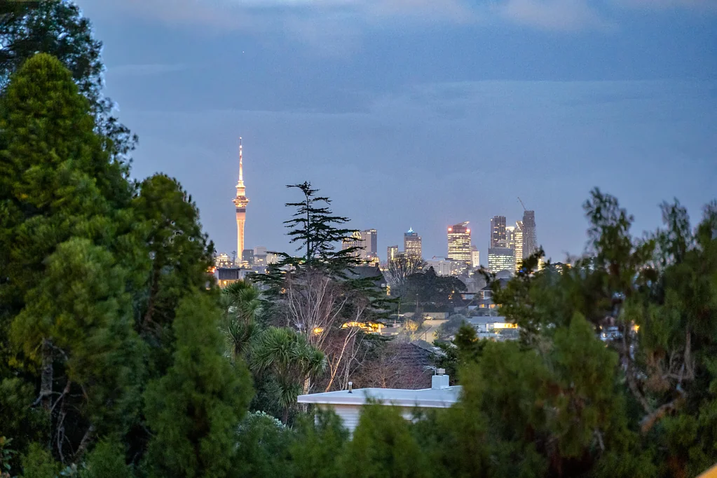 Meadowbank 3Kwarto Penthouse 3-Bed + carpark in Meadowbank