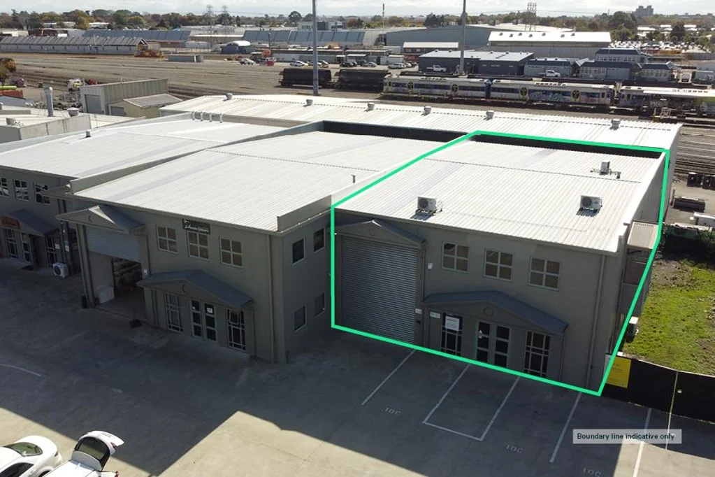 Middleton  Vacant & Modern Industrial Unit