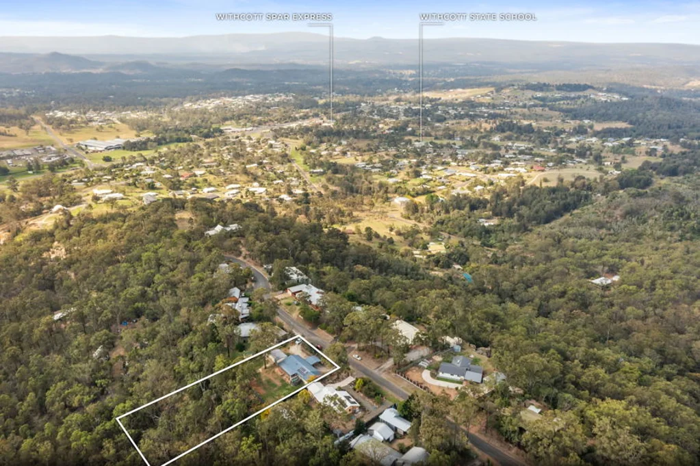 26 Gordon Crescent, Withcott, QLD 4352