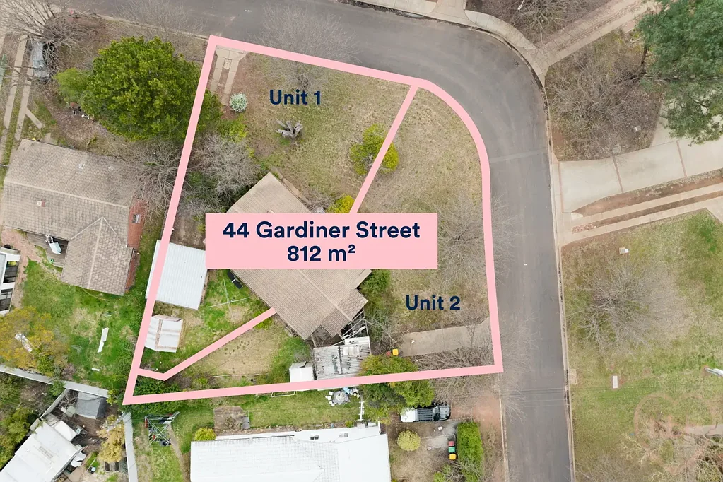1 & 2/44 Gardiner Street, Downer, ACT 2602