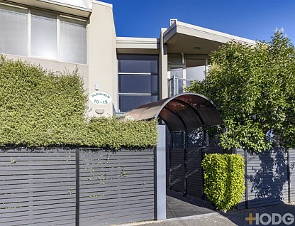 2/10 Blenheim Street, St Kilda East, Melbourne CBD, 2 rūma, 1 rūma horoi, Apartment