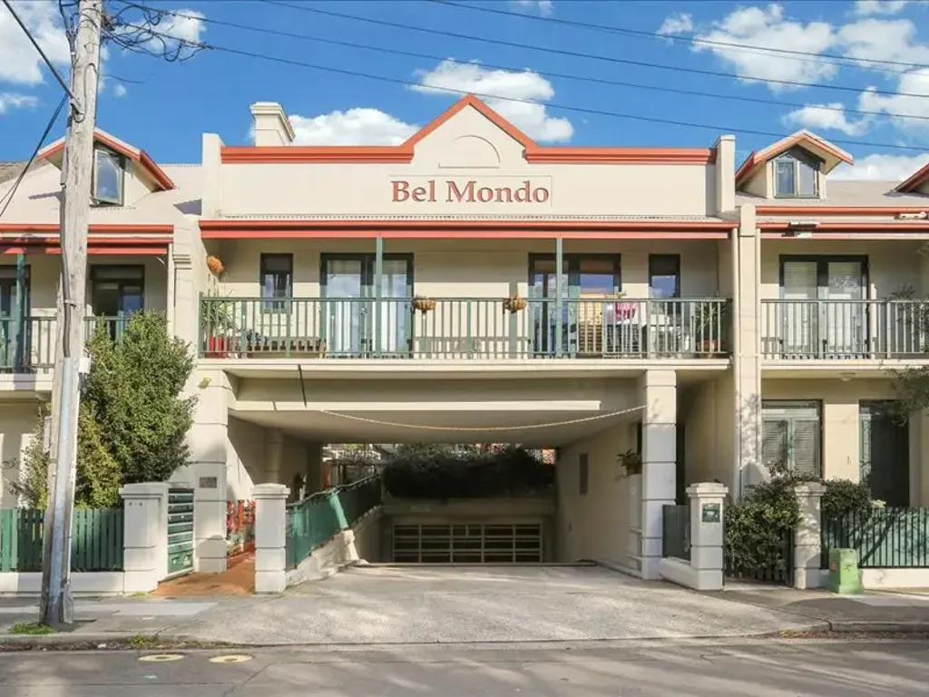 Ground Floor Apartmeny - Very well apointed