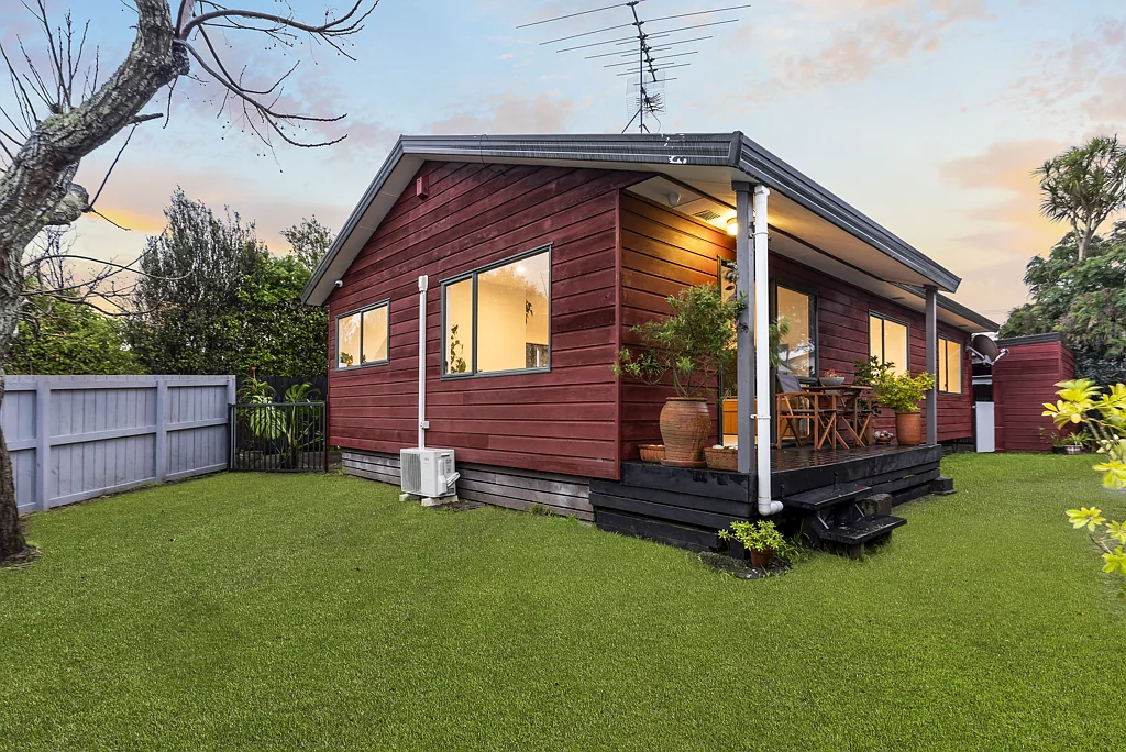 21B Panorama Road, Mount Wellington, Auckland City, Auckland