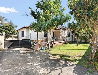 32 Louis Street, Granville, NSW 2142, 3 ਕਮਰੇ, 2 ਬਾਥਰੂਮ, House