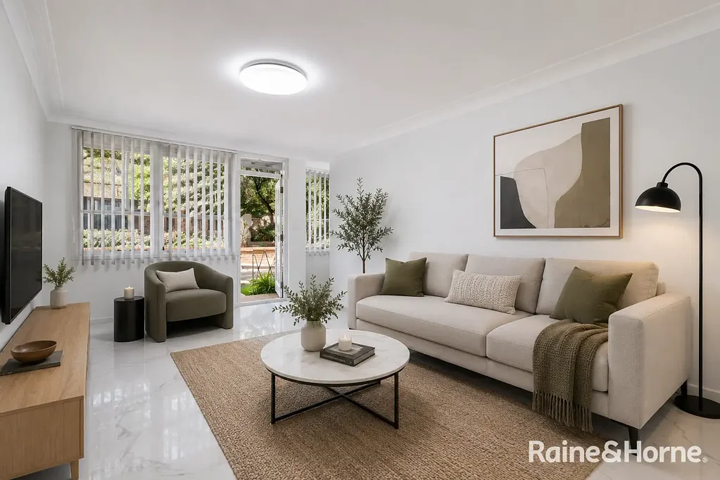 Stylishly Renovated Ground Floor Apartment in an Unbeatable Lifestyle Location