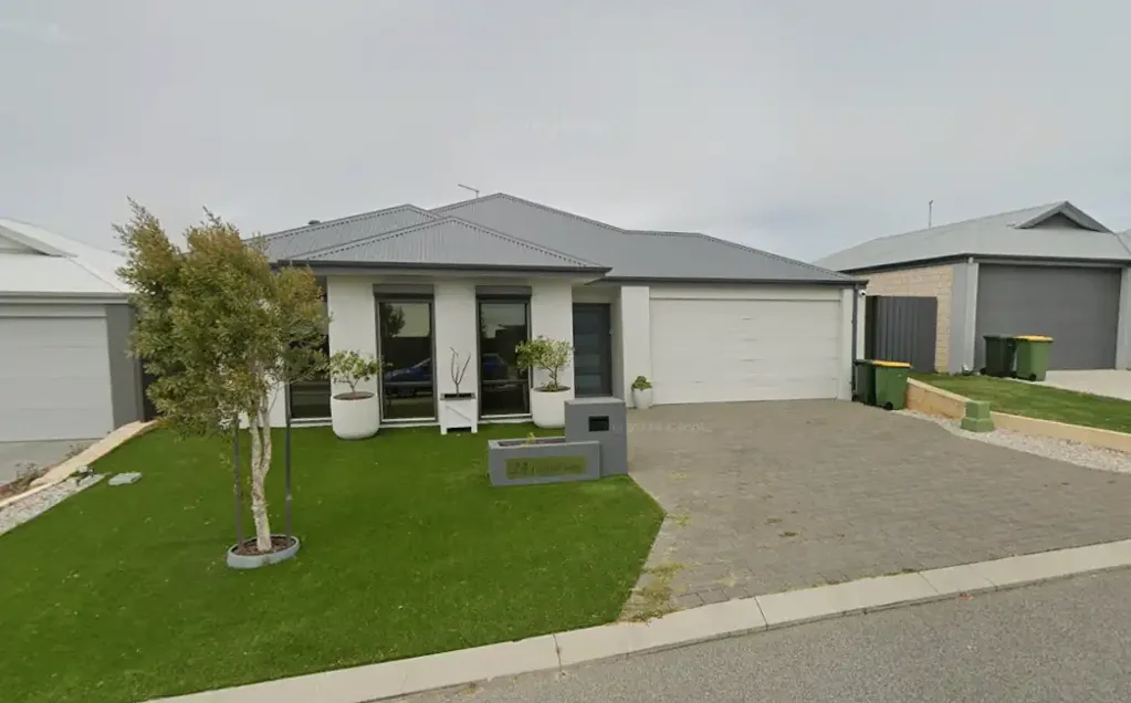 24 Cardinal Loop, Lakelands, WA 6180