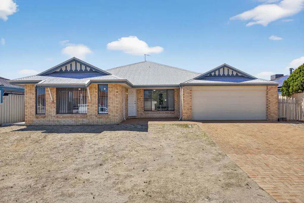 24 Pastrana Crescent, Port Kennedy, WA 6172