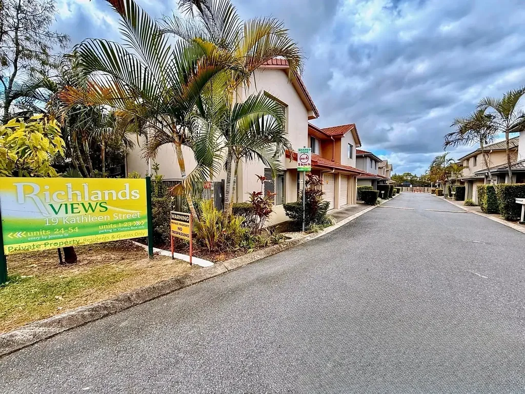 Richlands 3 Bedroom Modern Townhouse in a Prime Location
