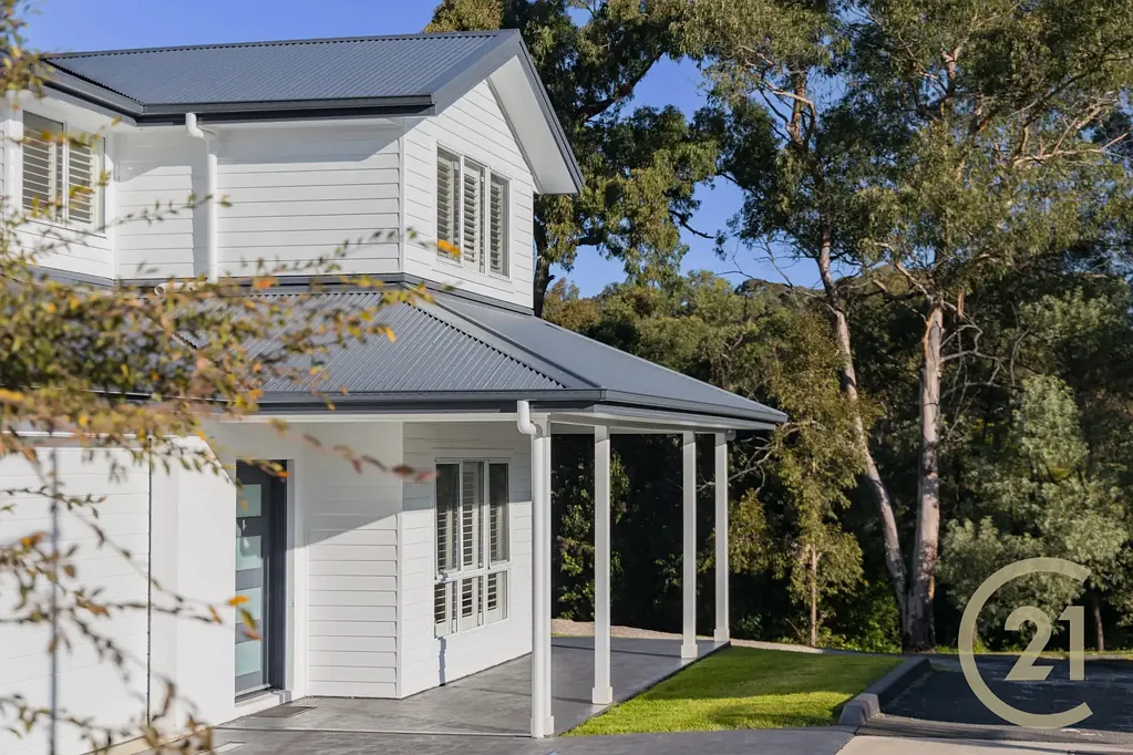 Picton 6 Bedroom Large six bedroom family entertainer on a glorious scenic 5120m2