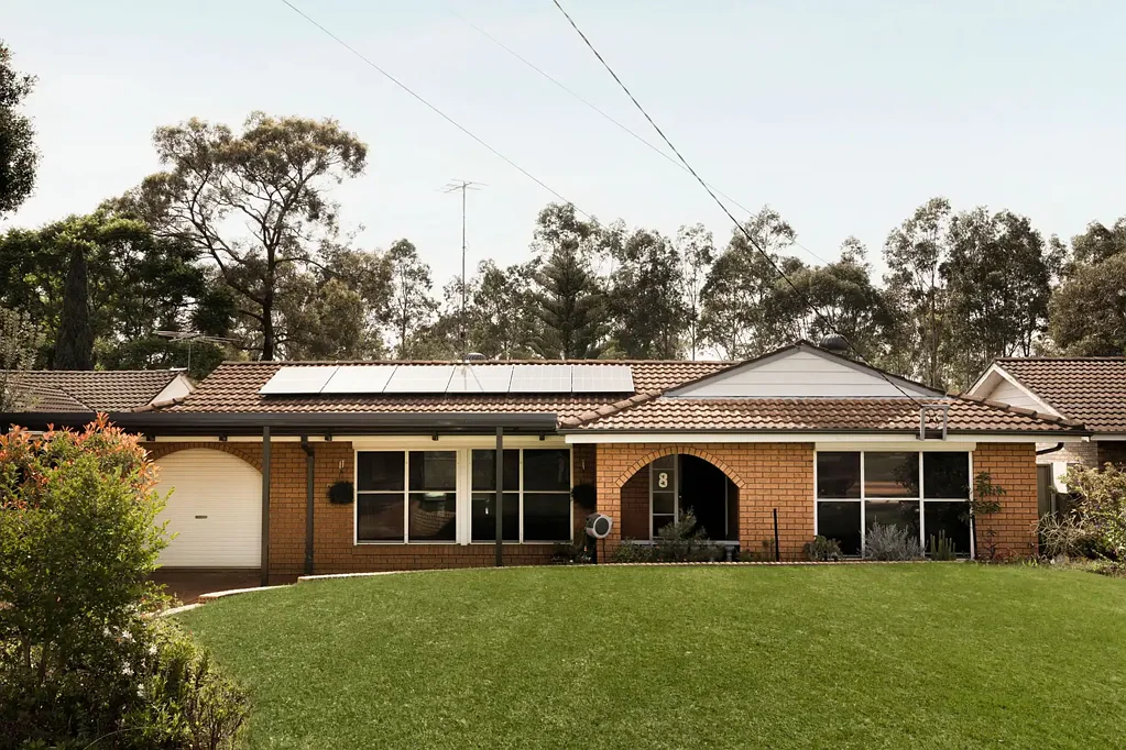8 Woodland Crescent, Narellan, NSW 2567