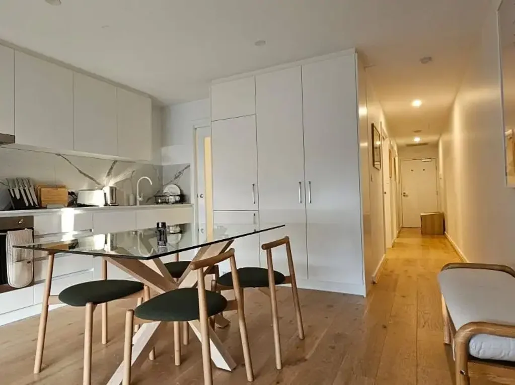 Fully furnished| Sub-Penthouse Living in the Heart of Braddon and City | Views to Black Mountain