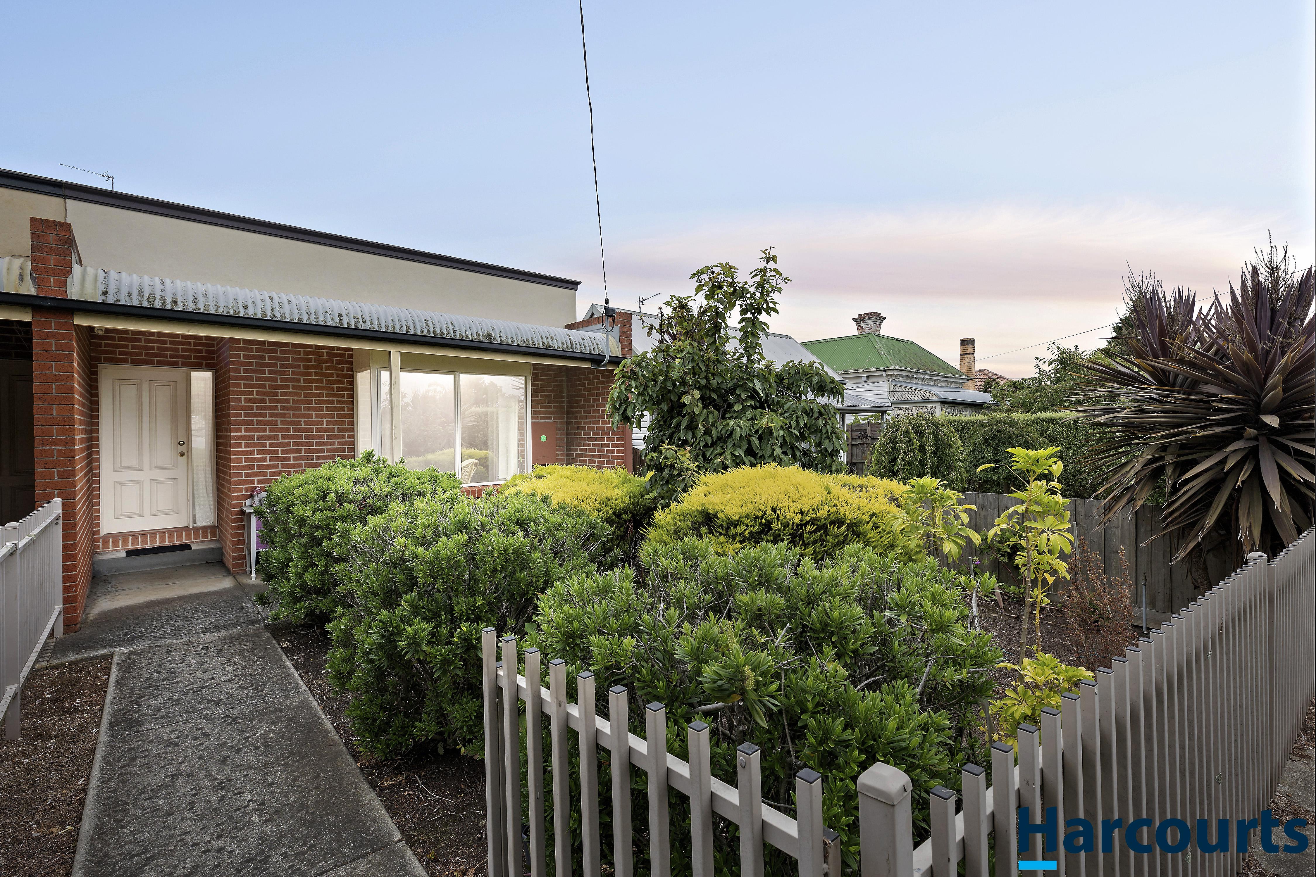 UNIT 2 615A SKIPTON ST, REDAN VIC 3350, 0 Schlafzimmer, 0 Badezimmer, Townhouse