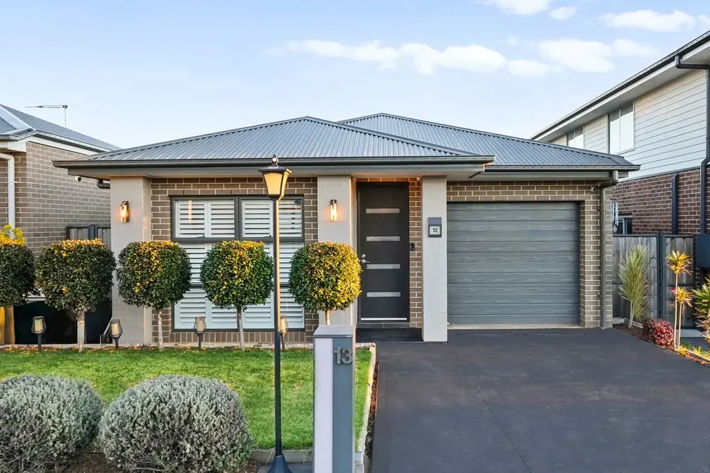 13 Belgian Street, Box Hill, NSW 2765