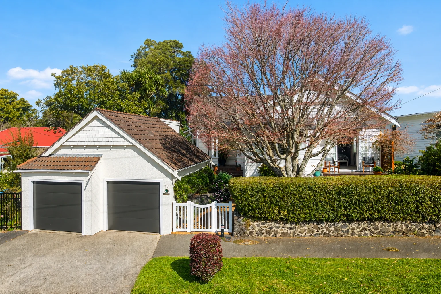 Mount Eden 3 Bedroom Family Life in the Village