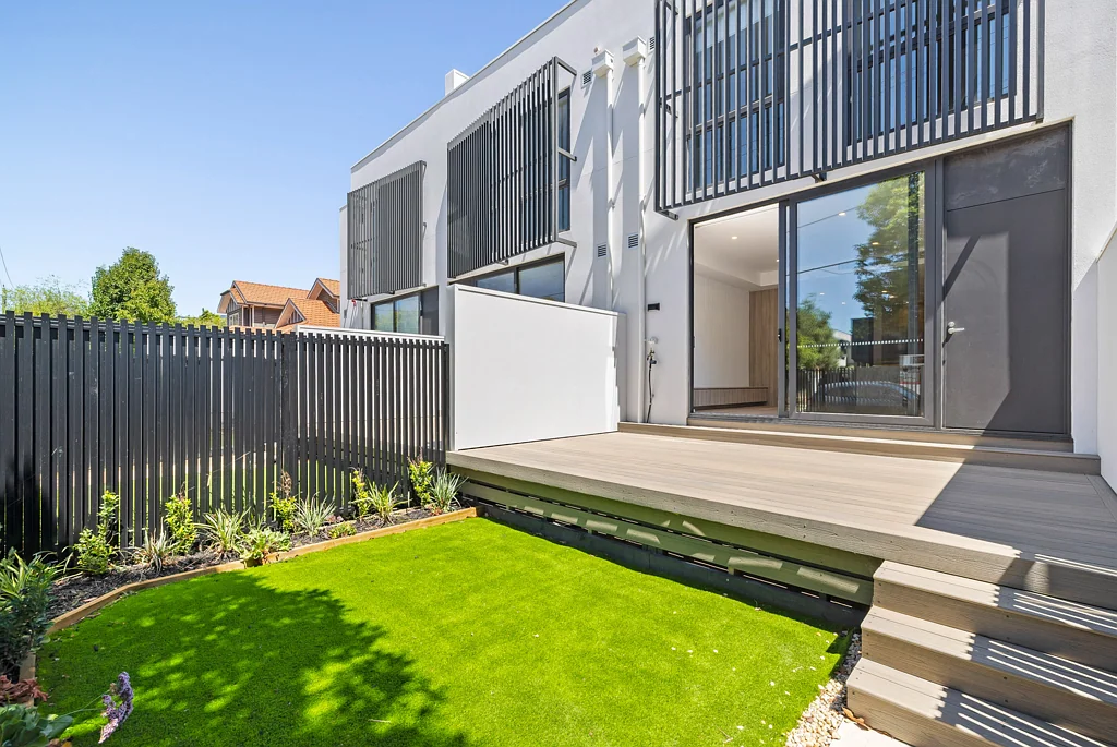 Luxury Living in the Heart of McKinnon School Zone