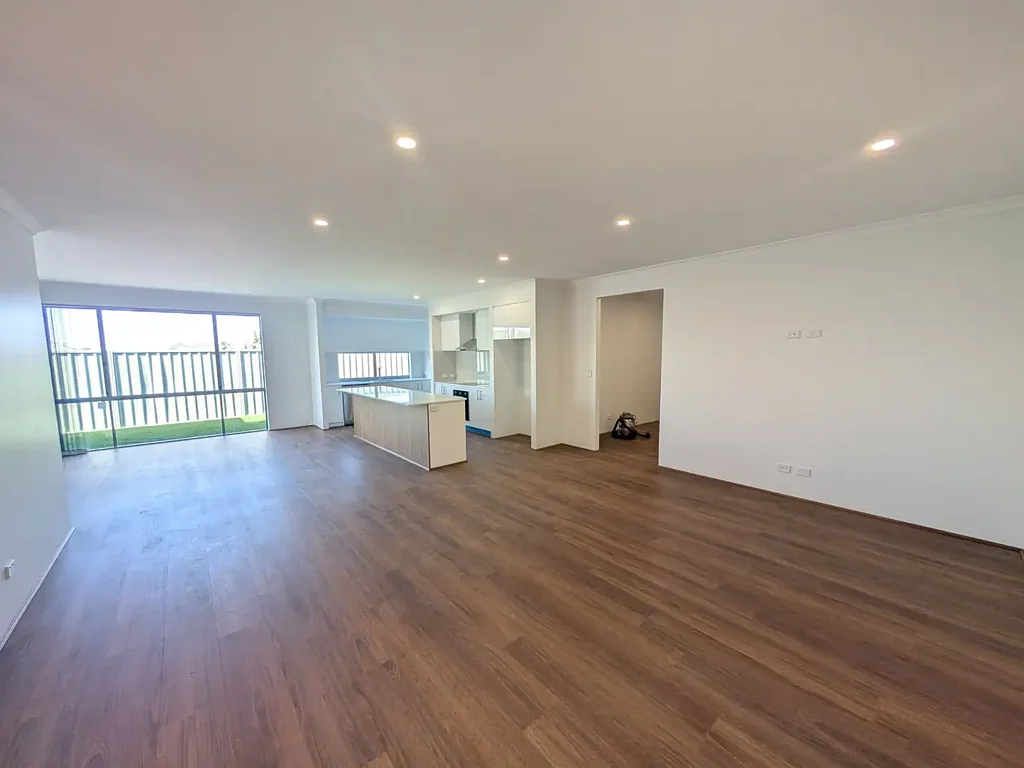 BRAND NEW - LARGE 4x2 Quality Family Home!