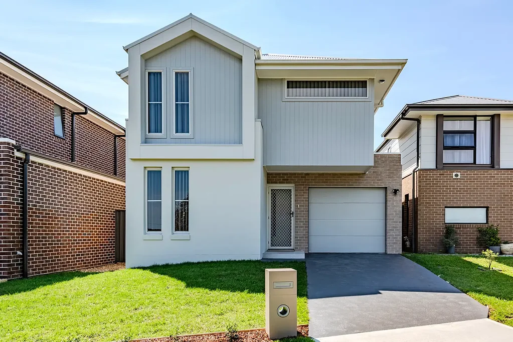 Brand New Designer Home in Thriving Catherine Field