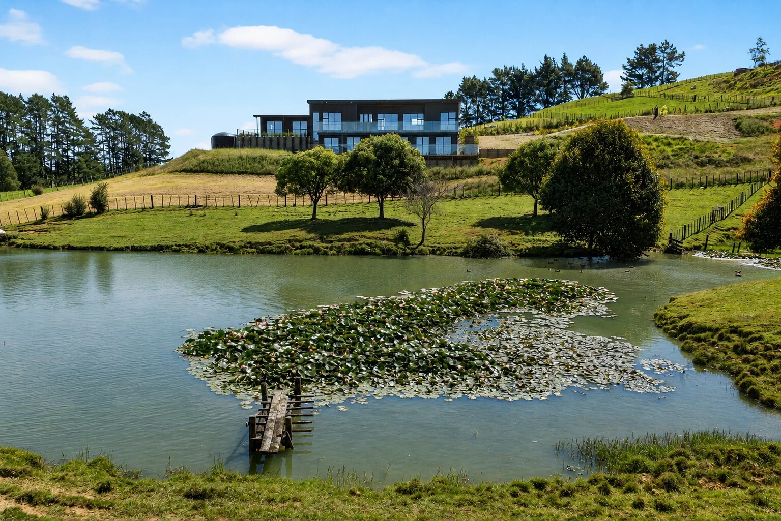 Ararimu Whispering lake
