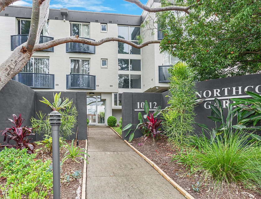 34/10-12 Northcote Road, Hornsby, Upper North Shore, 2 habitaciones, 2 baños, Apartment