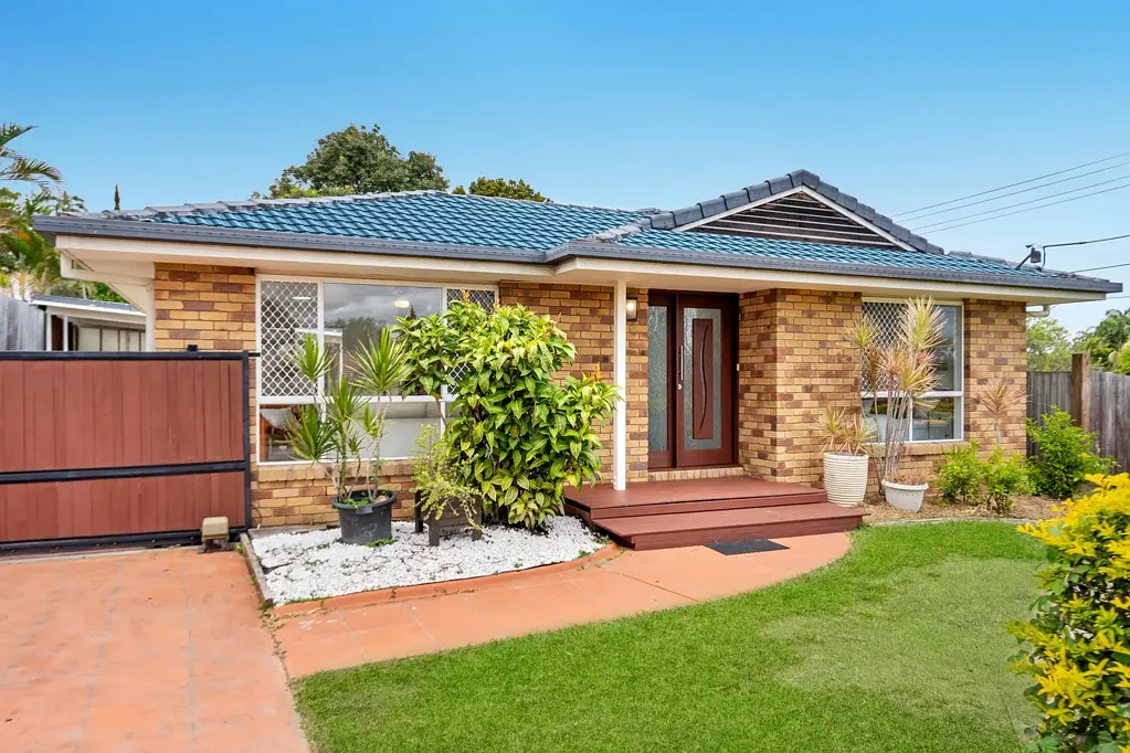 Springwood 3Phòng ngủ Modern Elegance Meets Prime Location