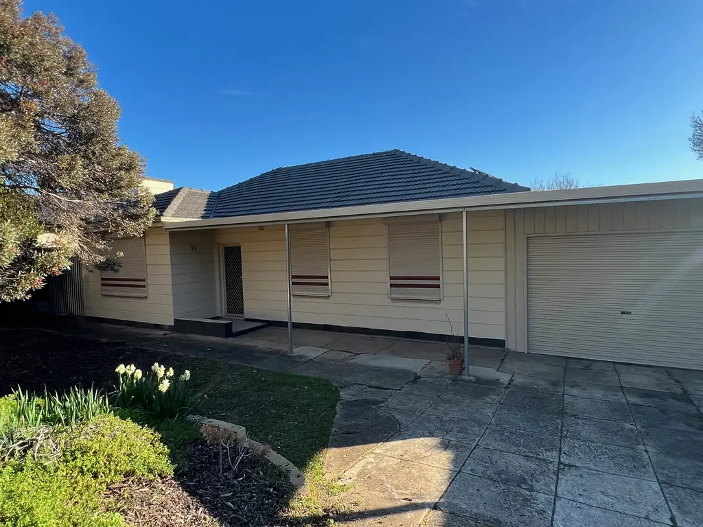 Affordable and Well Located 3 Bedroom Home!