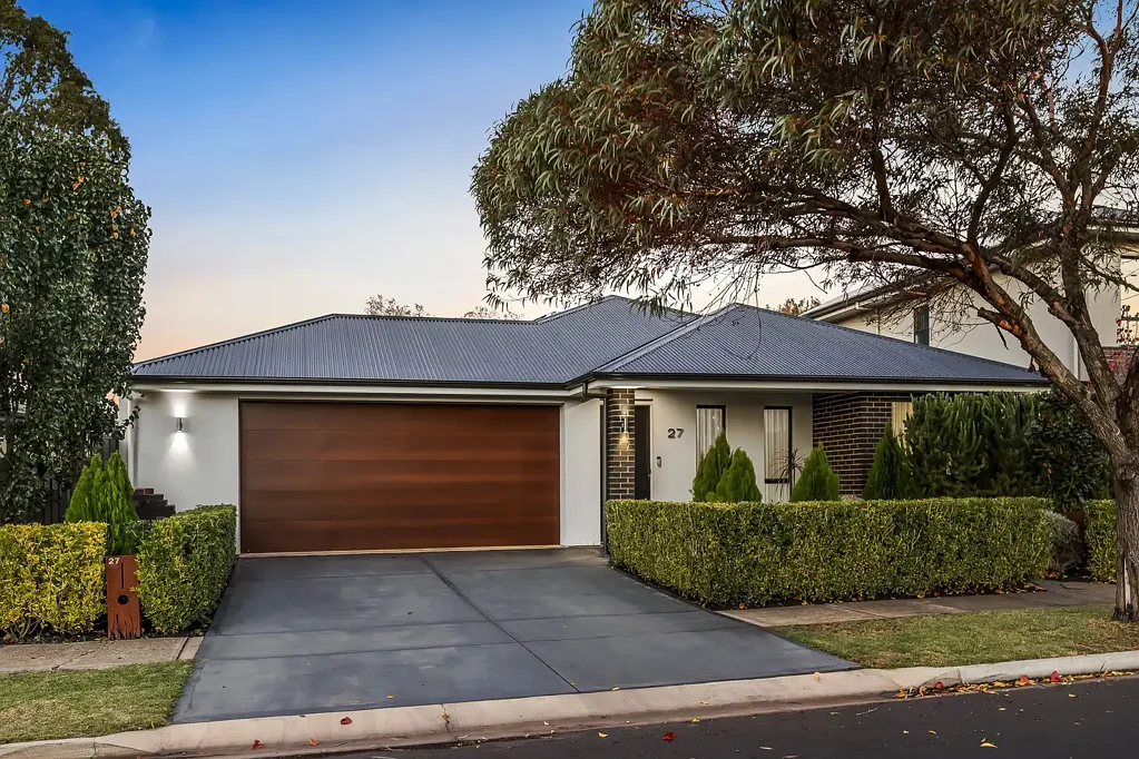 27 Cedar Avenue, Campbelltown, SA 5074