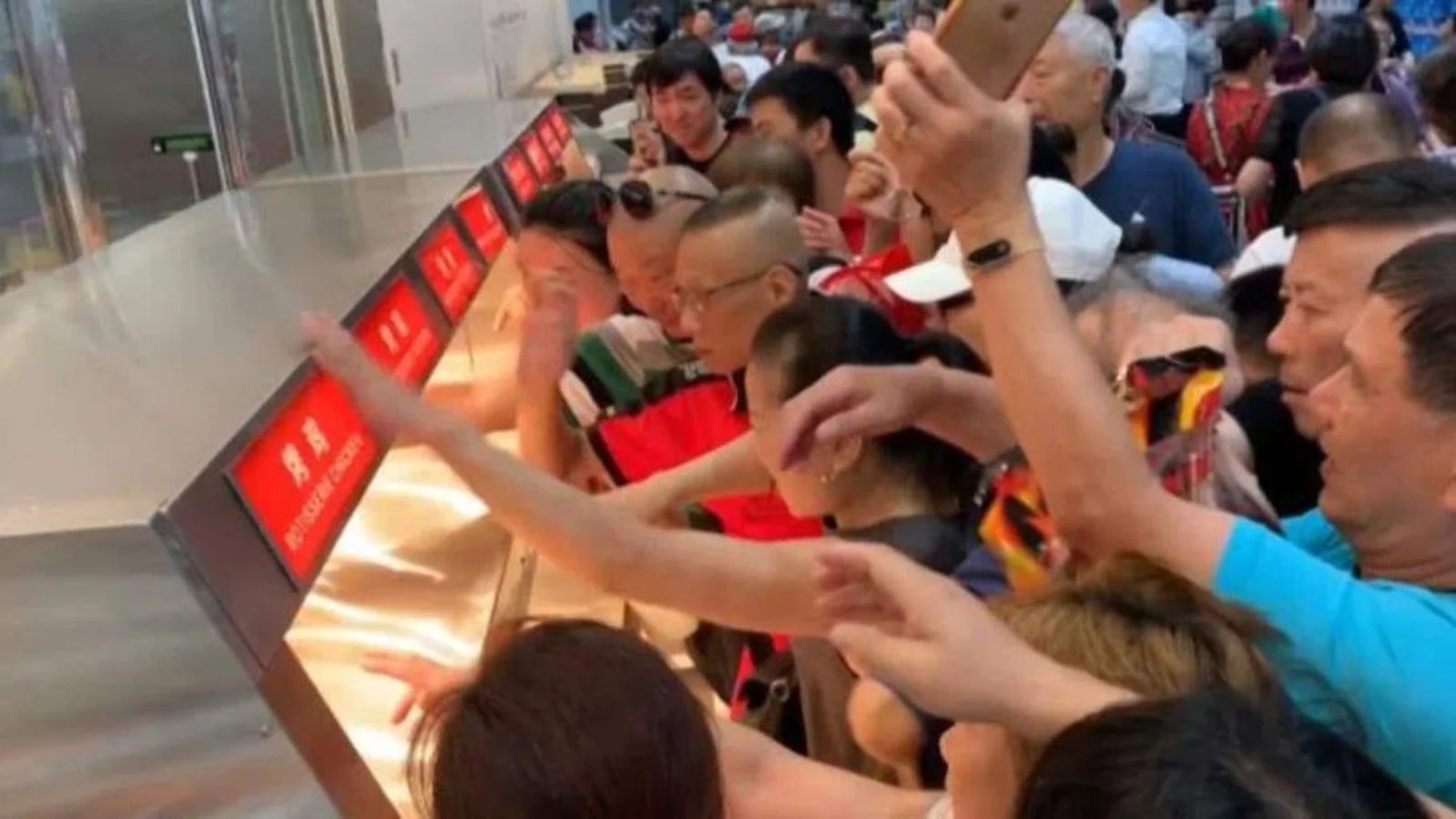 只用了7天，上海人就把美国超市巨头玩坏了