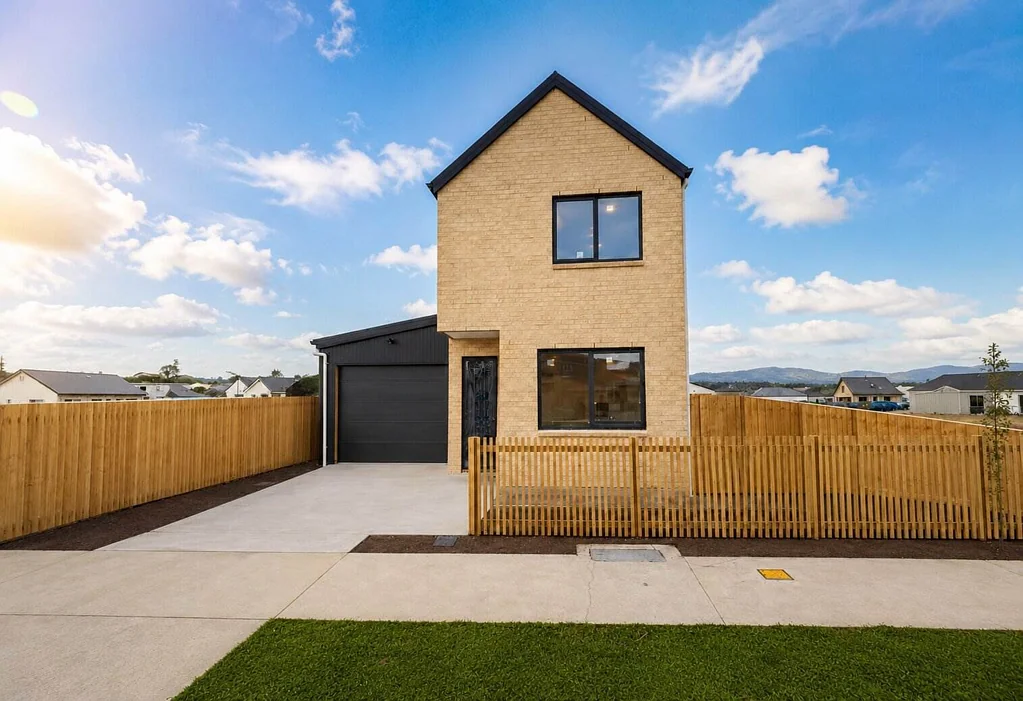 Opaheke 3房  Modern 3-Bedroom Living in Opaheke