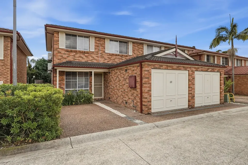 Blacktown 3ਬੈੱਡਰੂਮ Stylishly Updated Townhouse in a Prime Location