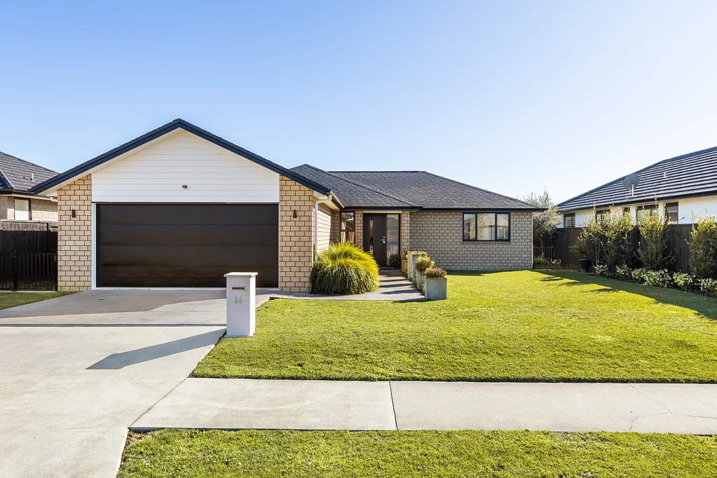 Morrinsville 4Kwarto Now Priced $995,000 - Quality Living!