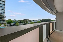 405/6 Ebsworth Street, Zetland