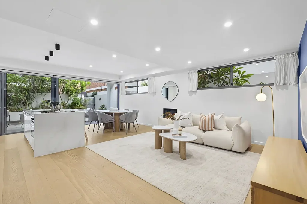 Coogee 4房 私人电梯入户 338㎡产权面积 四卧豪华套房 Miele高端电器 步行即达海滩 Exquisite Coastal Retreat