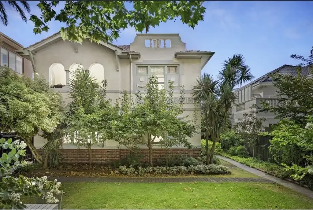 3/8a Dickens Street, Elwood, VIC 3184