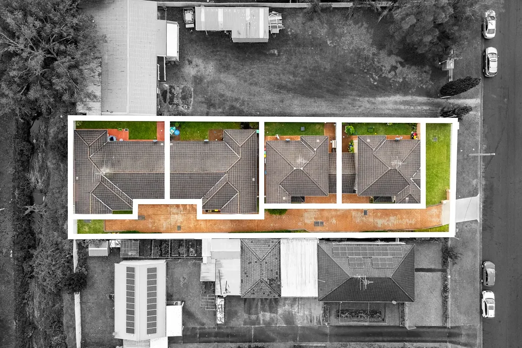 Toongabbie 12房  Rare Investment Opportunity To Acquire Entire Complex