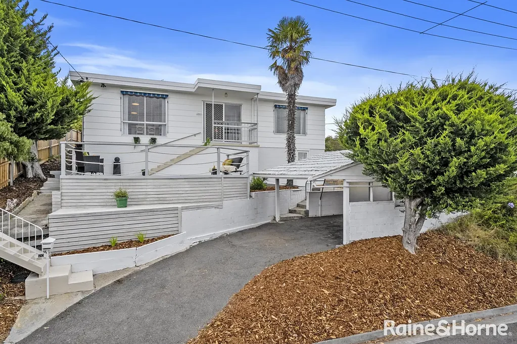 20 Geeves Crescent, Midway Point, TAS 7171